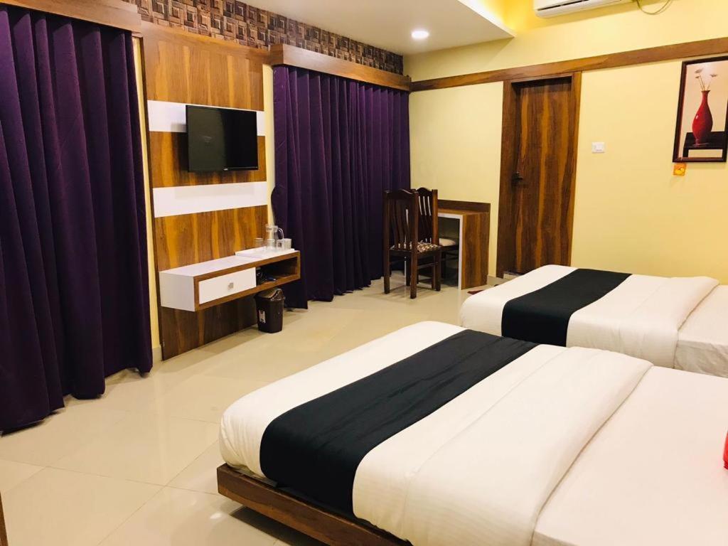 Hotel Keerthana Puttur Puttur  Exteriér fotografie