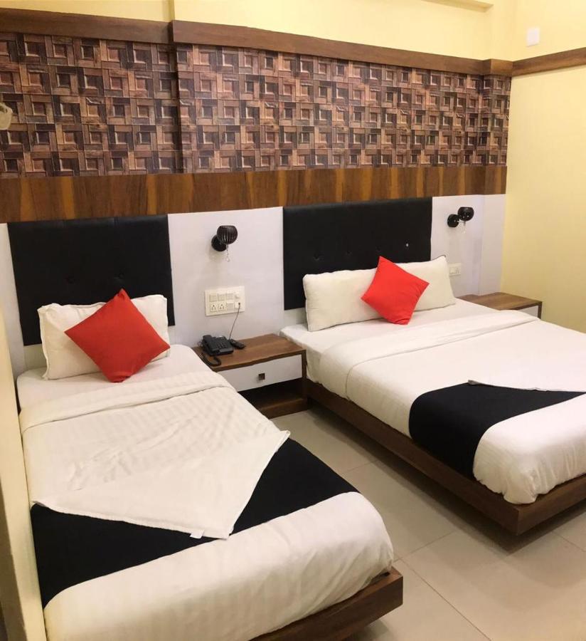 Hotel Keerthana Puttur Puttur  Exteriér fotografie
